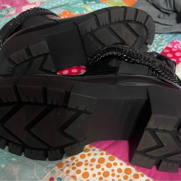 Torrid Wide witdth patent leather boots with chain detail. - Picture 9 of 9